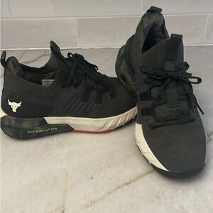 Under Armour Women’s Army Green and Black Sneakers